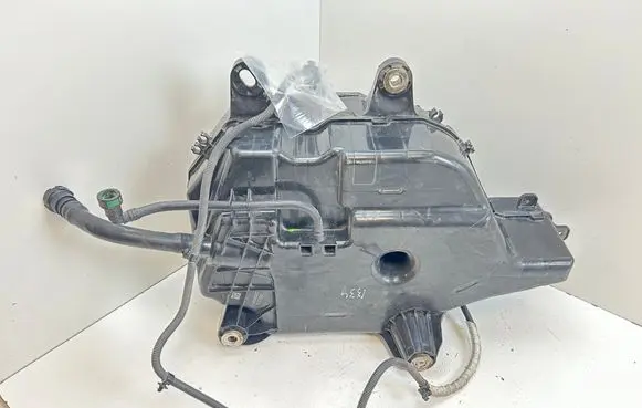 Ford Transit VII AdBlue liquid reservoir KK315J238AA
