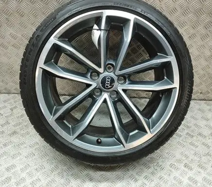 Audi A5 R19 alloy rim 8W0601025DF