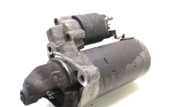 BMW 5 E39 Starter motor 7785691 0001109200