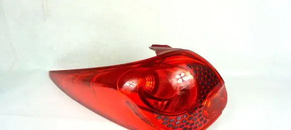 Peugeot 207 Rear/tail lights 9680158080