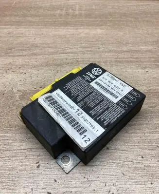 Volkswagen PASSAT B6 Airbag control unit/module 3C0909605F 391121