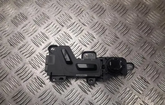 Volvo XC90 Seat control switch 31419580