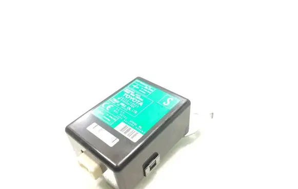 Toyota RAV 4 (XA30) Door control unit/module 89740-42020 61B239-000
