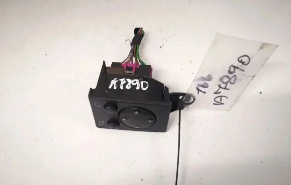 Audi A6 S6 C4 4A Wing mirror switch 4a0959565