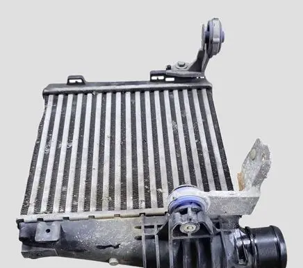Peugeot 308 Intercooler radiator 9675627980