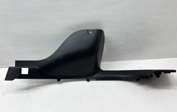 Renault Captur Rear sill trim cover 769532273R 633140081