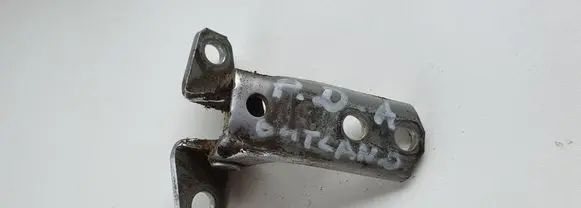 Mitsubishi Outlander Front door lower hinge 