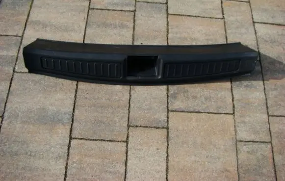 Tesla Model S Trunk/boot sill cover protection