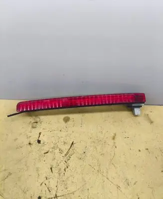 Mercedes-Benz E W211 Third/center stoplight A2118200256 2DA008625