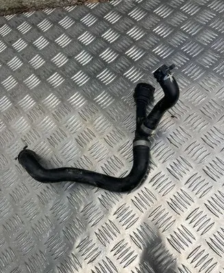 Porsche Taycan 9J1 Engine coolant pipe/hose 9j1121444TKL