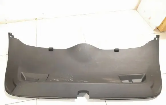 Citroen C4 II Tailgate trim 9687486577