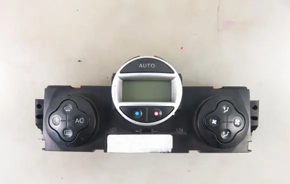 Renault Scenic II - Grand scenic II Interior fan control switch 