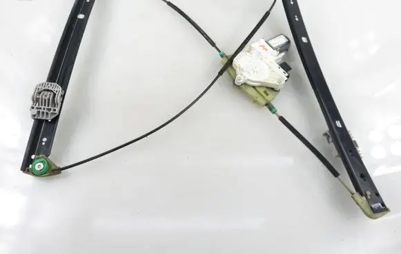 Audi Q7 4L Front door window regulator with motor 4L0959802E