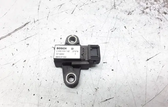 KIA Sorento Airbag deployment crash/impact sensor 0265005142