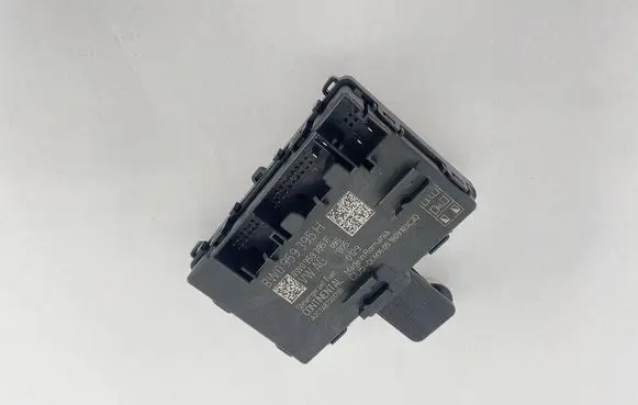 Audi A4 S4 B9 Door central lock control unit/module 8W0959395H 8W0959395F A2C7487001700