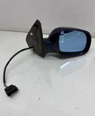 Volkswagen Golf IV Front door electric wing mirror 1J0857934