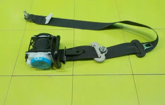 Mazda 6 Front seatbelt 0589P1000146 18AB15