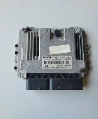 Hyundai i30 Engine control unit/module 391132A932 0281019083