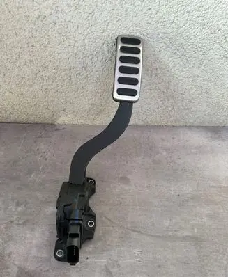 Land Rover Range Rover Sport L494 Accelerator throttle pedal CK5M9N736BA 25042014 6PV00969834