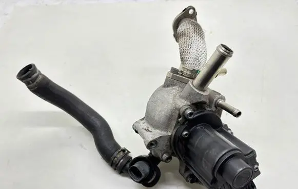 Audi A8 S8 D3 4E EGR valve 057131501E