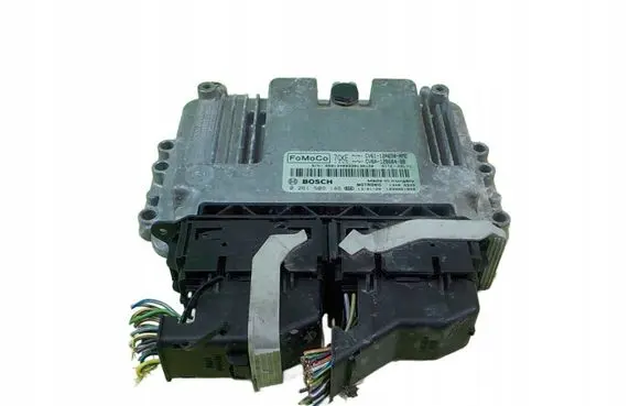 Ford Focus Engine control unit/module CV6112A650AME