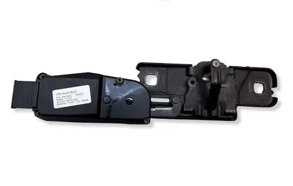 Audi Q7 4L Tailgate/trunk/boot lift motor 4F9827383G