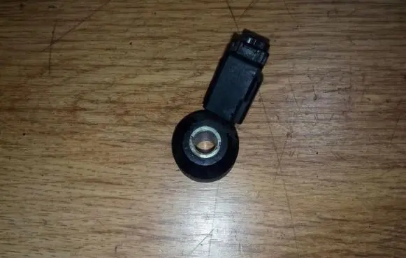 Detonation knock sensor