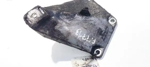 Audi A6 S6 C5 4B Engine mounting bracket 4b0199307c