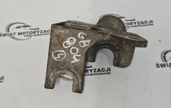 Opel Corsa D Gear shift cable bracket 55567787