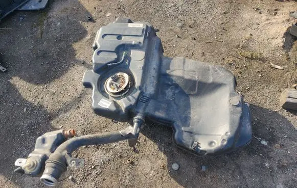 Audi A6 S6 C6 4F Fuel tank 4F0201021DR KT0372212