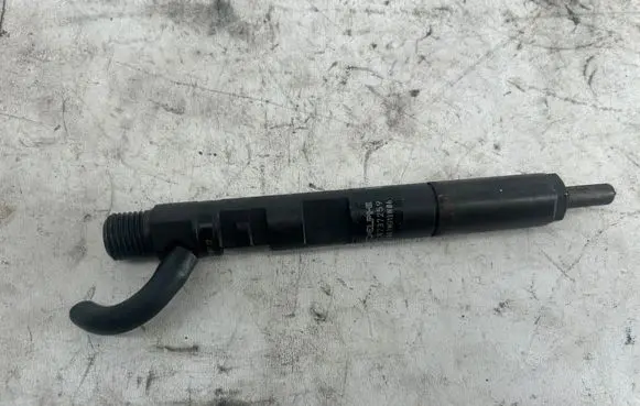 Dacia Duster Fuel injector 166000897R H8200827965 28237259