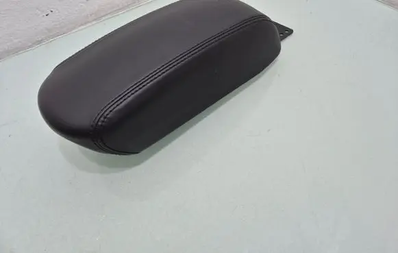 Jeep Renegade Armrest 