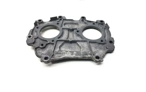 Mercedes-Benz E A207 Timing chain cover A2760150201