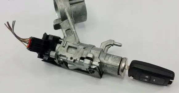 Opel Insignia A Ignition lock 25799293