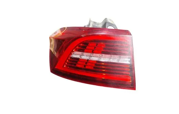 Volkswagen PASSAT B8 Rear/tail lights 3G9945207