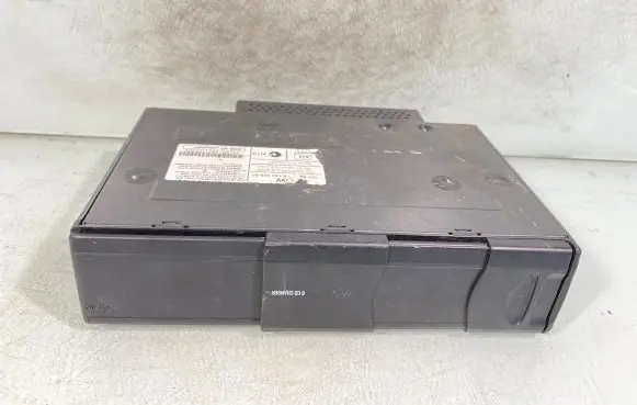 BMW 3 E90 E91 CD/DVD changer 2612914343901 65129143439