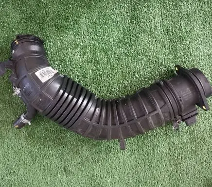 KIA Pro Cee'd III Intercooler air guide/duct channel 28140-J7900 28164-2A500
