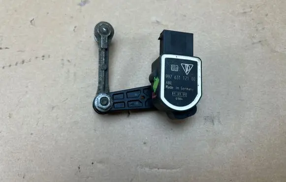 Porsche 911 997 Headlight/headlamp level sensor 99763112100