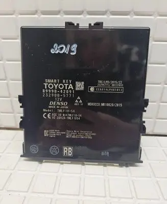 Toyota RAV 4 (XA40) Comfort/convenience module 8999042091 2329005771 2842ATLLF1054