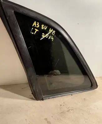 Audi A3 S3 8V Sliding door window/glass as2