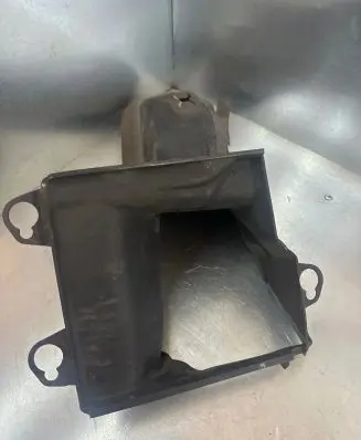 Audi A6 S6 C6 4F Intercooler air channel guide 4F0145333J 4F0145333N