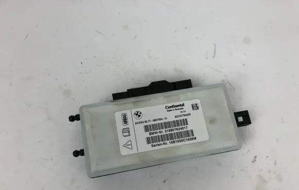 BMW X3 F25 Airbag control unit/module 6807634 316807634017 A2C37764209
