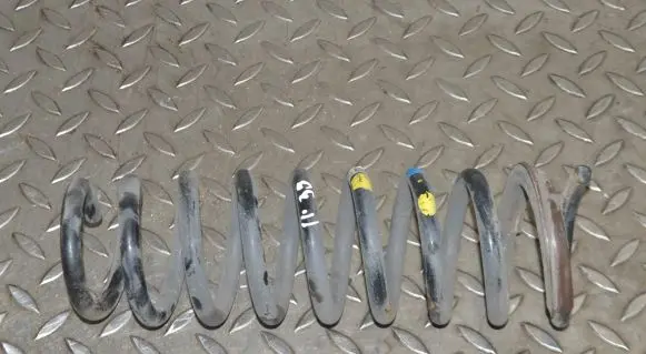 Hyundai ix35 Rear coil spring