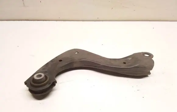 Toyota Prius (XW50) Rear upper control arm/wishbone