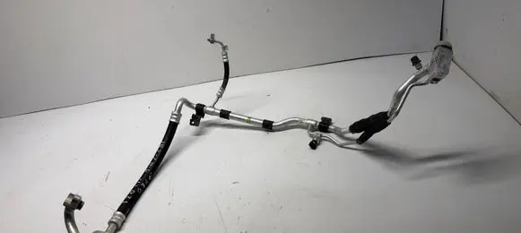 Hyundai i20 (BC3 BI3) Air conditioning (A/C) pipe/hose 97775Q0330