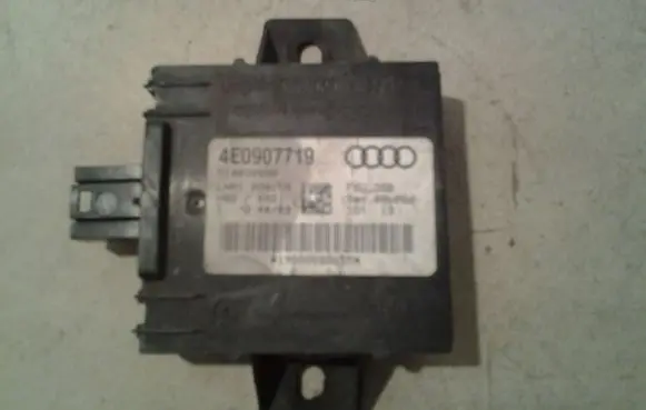 Audi A8 S8 D3 4E Alarm control unit/module 4E0907719 510030690