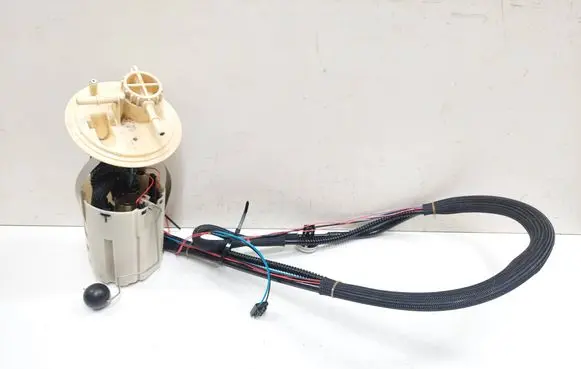 Volvo V70 In-tank fuel pump 8683330 0580314001