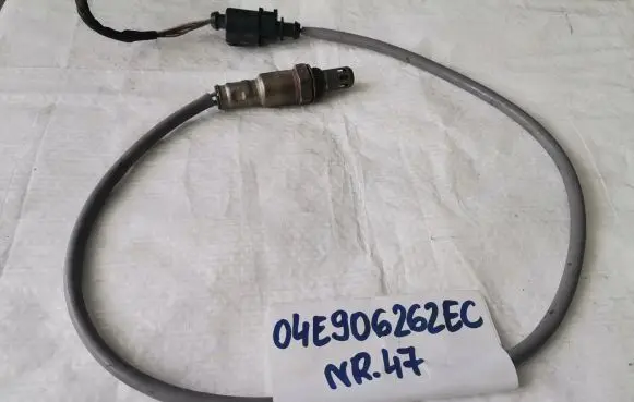 Audi A3 S3 8V Lambda probe sensor 04E906262EC