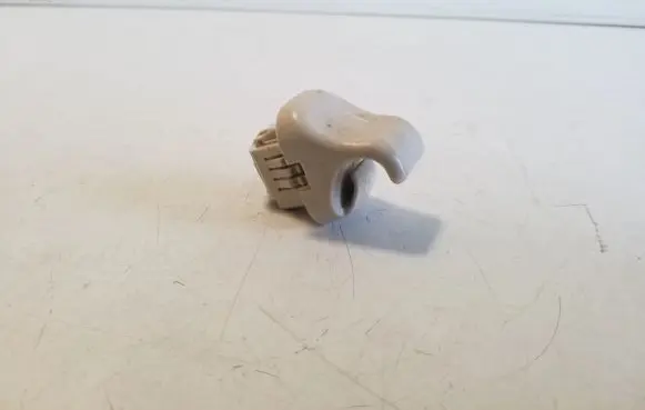 Sun visor clip/hook/bracket