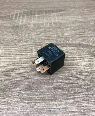 KIA Sorento Other relay 9522517000 DECO